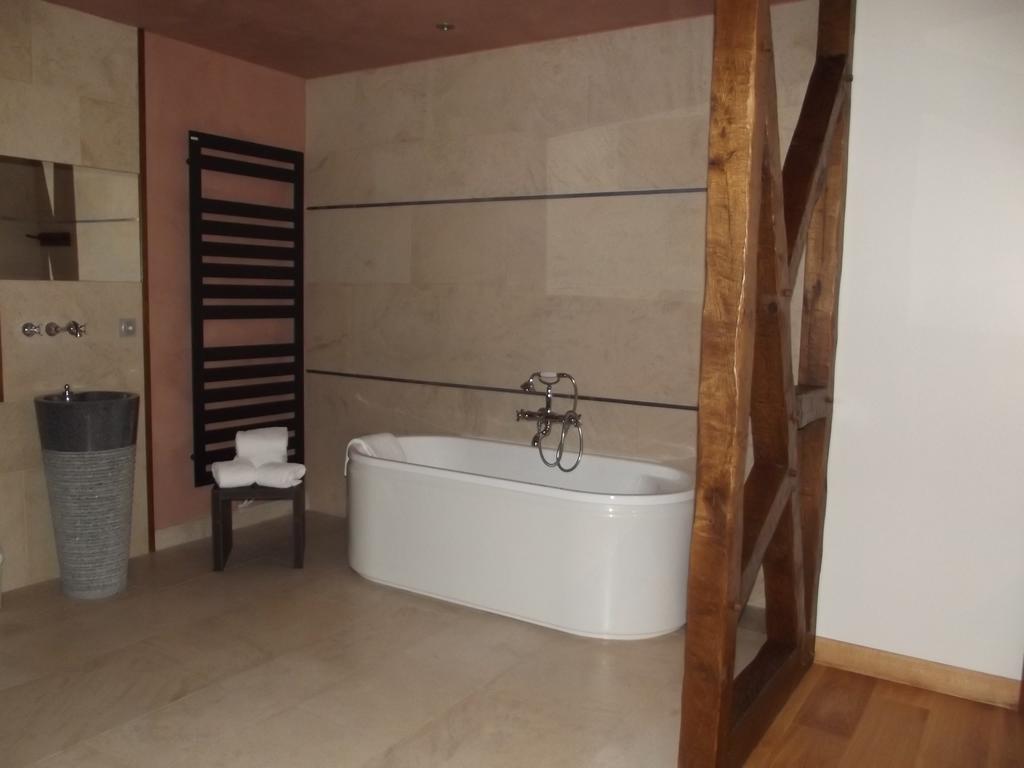 Auberge Des Moulins Pont-Les-Moulins Cameră foto